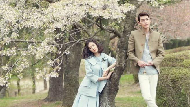 Yoo Ji Ahn là mối tình đầu tiên Kim Woo Bin công khai.