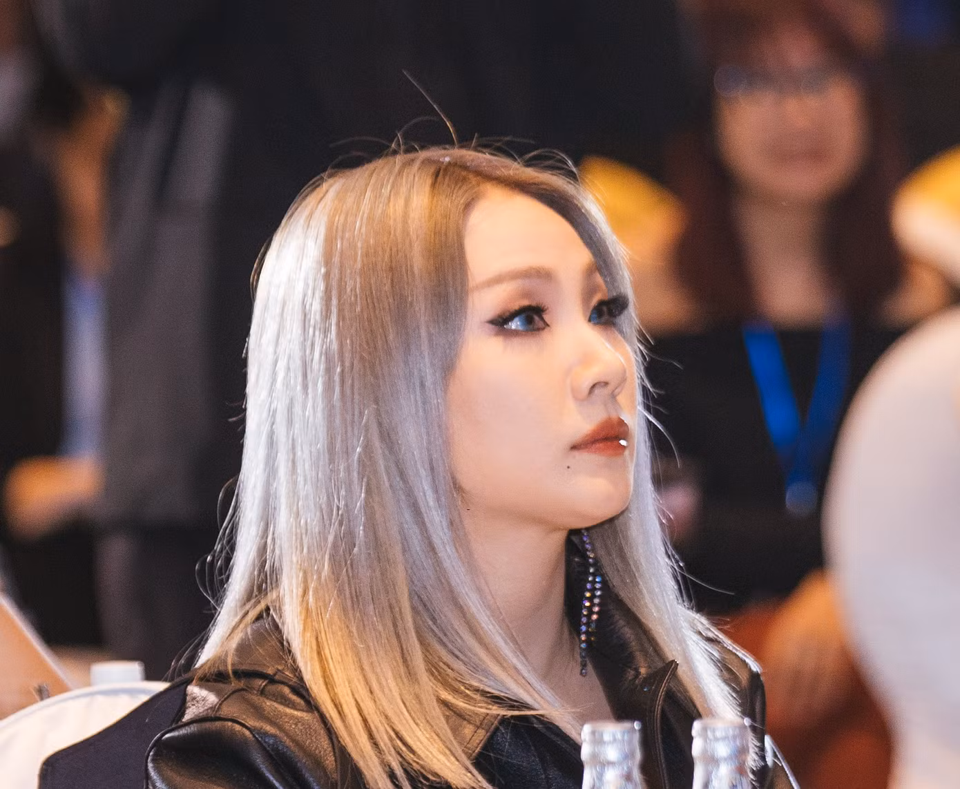 CL gây ấn tượng với visual ngày càng sắc sảo, sang trọng, thu hút chuẩn "chị đại". CL gây ấn tượng với visual ngày càng sắc sảo, sang trọng, thu hút chuẩn "chị đại".