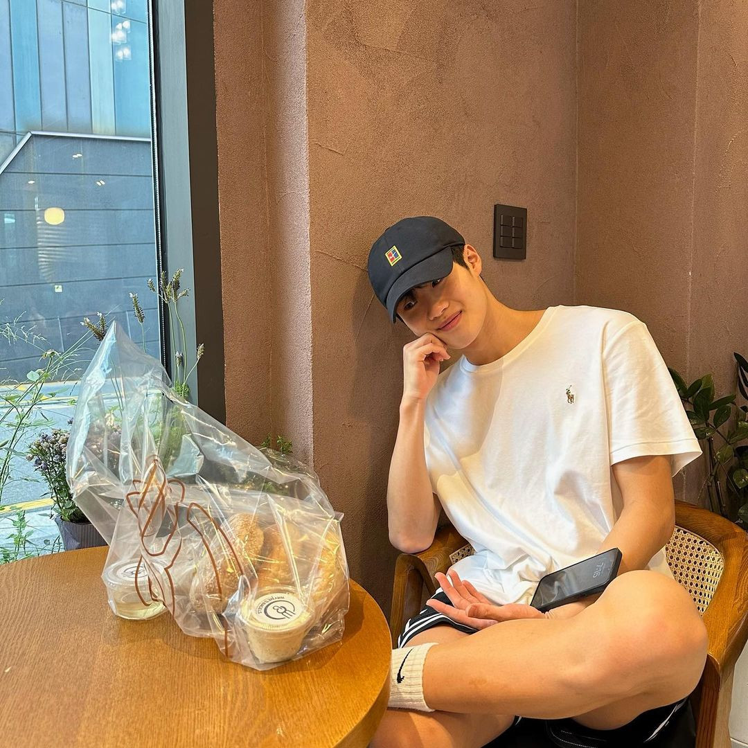 Sun Woo lập một tài khoản Threads, có hơn 15,2K lượt theo dõi nhưng hiện vẫn trống trơn (tính tới ngày 5/8).