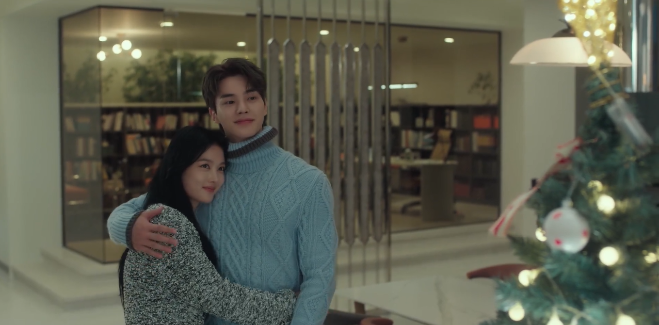 Quá trình "phập phồng" của cổ áo Jung Gu Won. Quá trình "phập phồng" của cổ áo Jung Gu Won.