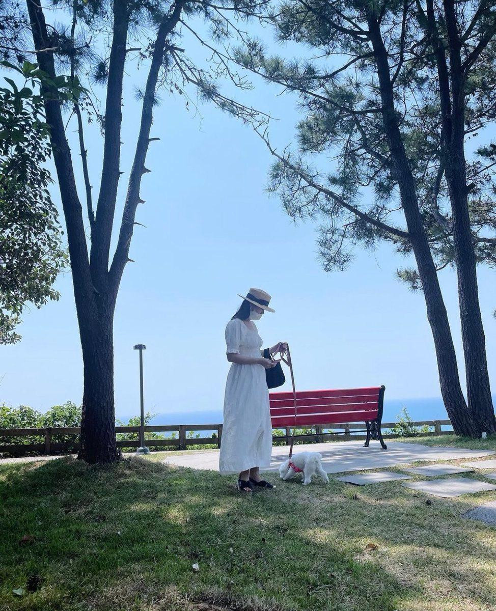 Hình ảnh mới được Son Ye Jin đăng tải. Hình ảnh mới được Son Ye Jin đăng tải.