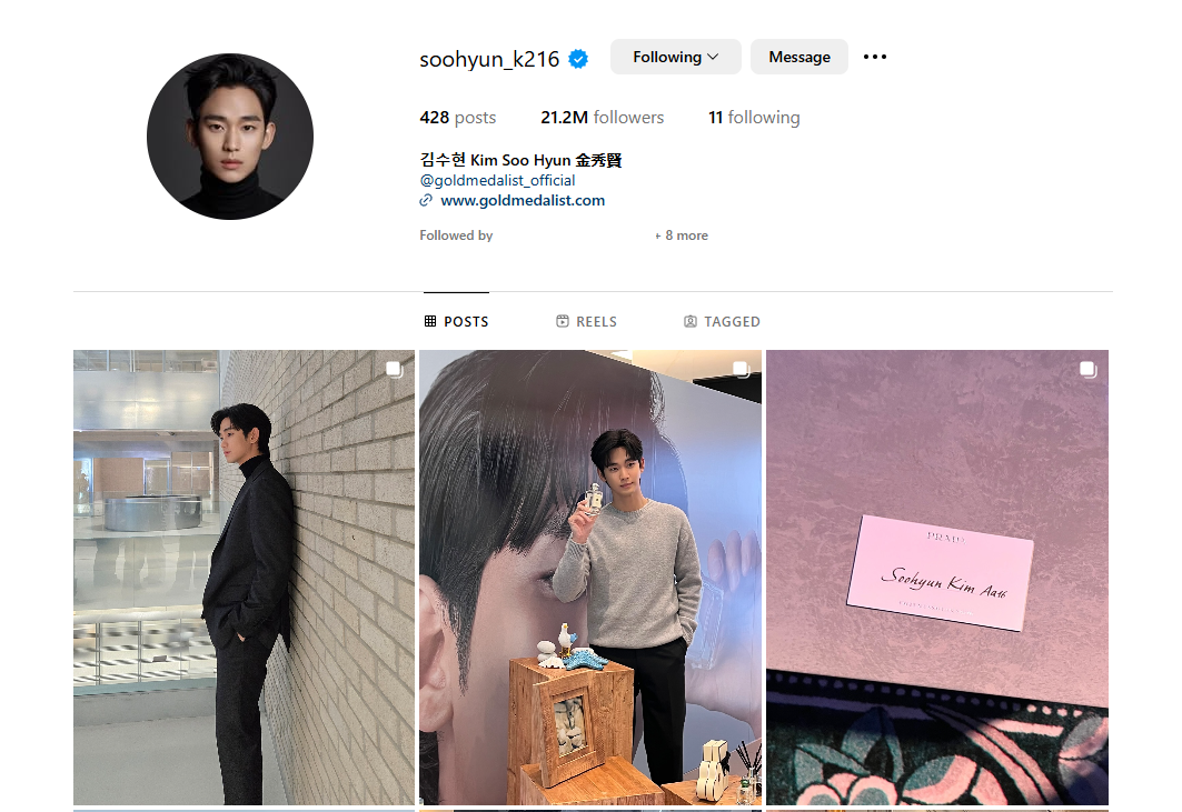 Instagram của Kim Soo Hyun vào chiều 11/3. Instagram của Kim Soo Hyun vào chiều 11/3.