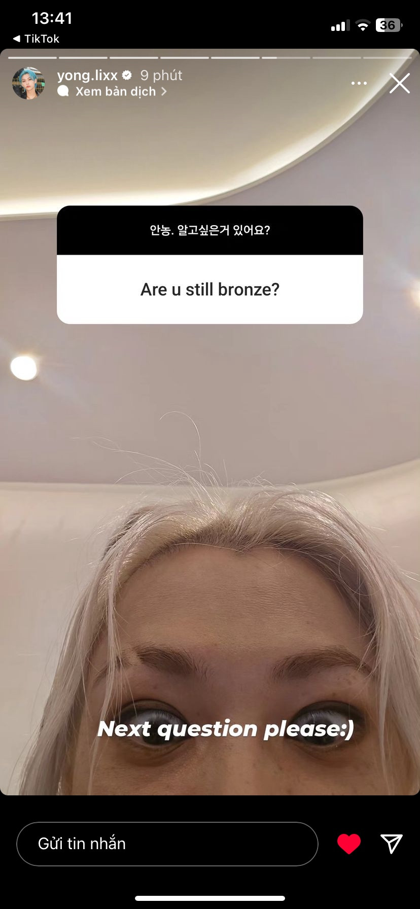 Mở cổng hỏi - đáp giao lưu với fan mà Felix phải "next question" (câu tiếp theo) khi bị fan "dí" rank game. Mở cổng hỏi - đáp giao lưu với fan mà Felix phải "next question" (câu tiếp theo) khi bị fan "dí" rank game.