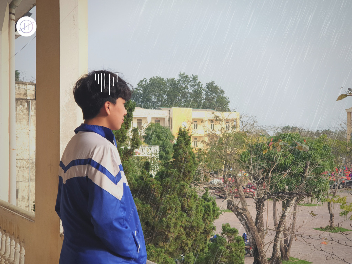 "Người buồn cảnh có vui đâu bao giờ", "Thật vô nghĩa, biết trước có kết quả như vậy, tội gì phải tranh giành đấu đá làm gì"... là những gì teen bình luận để "an ủi" và đồng cảm với tâm trạng của nam chính. "Người buồn cảnh có vui đâu bao giờ", "Thật vô nghĩa, biết trước có kết quả như vậy, tội gì phải tranh giành đấu đá làm gì"... là những gì teen bình luận để "an ủi" và đồng cảm với tâm trạng của nam chính.