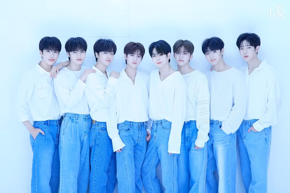 Sau ASTRO, LUN8 sẽ là nhóm nam kế tiếp của nhà Fantagio. Sau ASTRO, LUN8 sẽ là nhóm nam kế tiếp của nhà Fantagio.