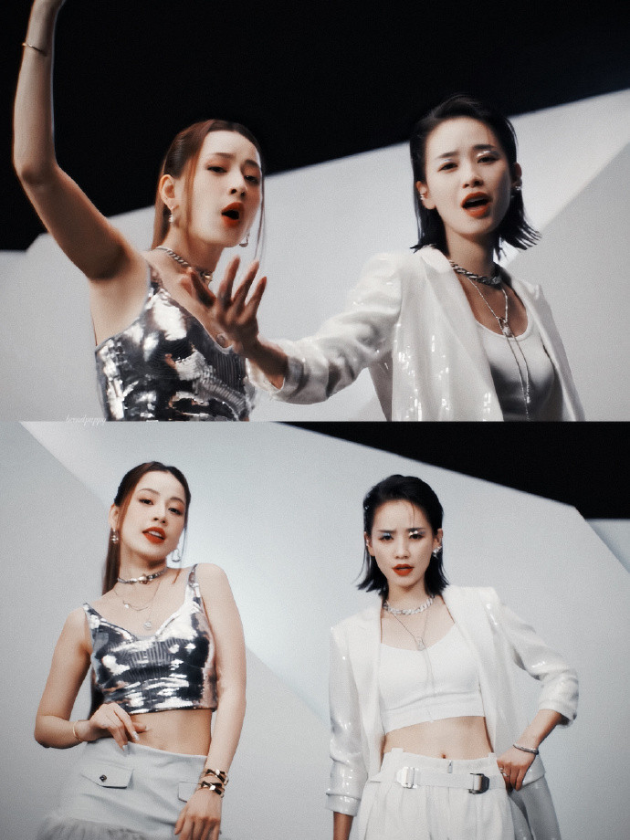 Khoảnh khắc chung khung hình khiến fan ChiFe phấn khích. Trong siêu thoại của bộ đôi trên Weibo, số bài đăng cũng tăng đột biến vì quá hào hứng với Follow Me.