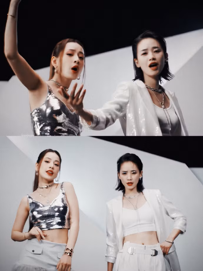 Khoảnh khắc chung khung hình khiến fan ChiFe phấn khích. Trong siêu thoại của bộ đôi trên Weibo, số bài đăng cũng tăng đột biến vì quá hào hứng với Follow Me.