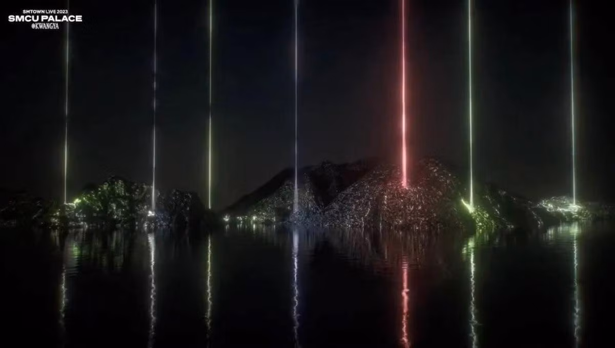 7 tia laser xuất hiện trong video teaser của dự án SuperM.