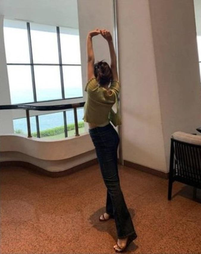 Hình ảnh Jennie được cho là lấy từ Instagram capybaraonly. Hình ảnh Jennie được cho là lấy từ Instagram capybaraonly.