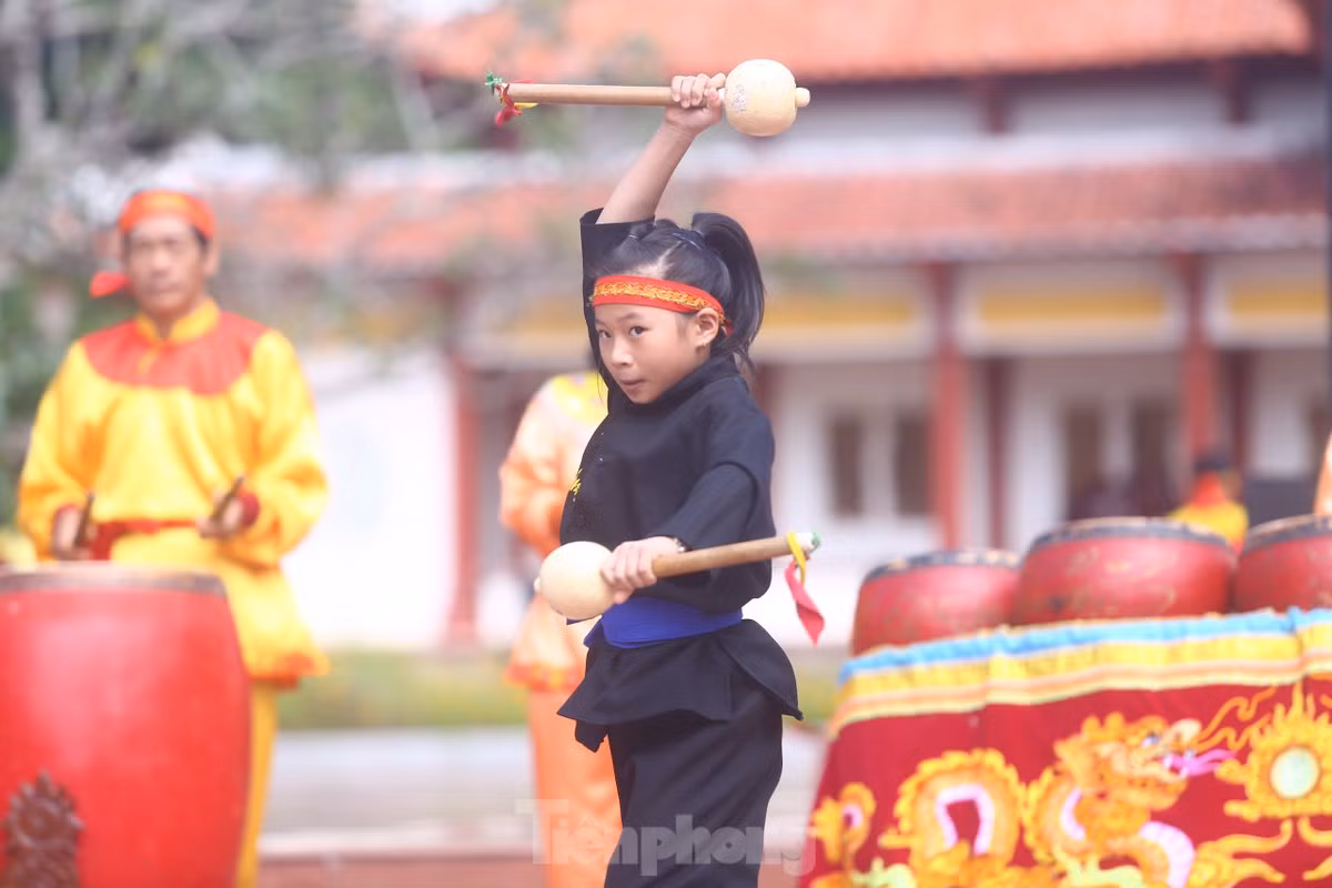 Phần biểu diễn nhạc võ cổ truyền chính thức bắt đầu sau 3 hồi trống trận Tây Sơn.