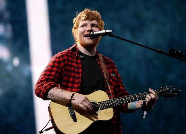 Ed Sheeran đã có lần đầu tiên biểu diễn trực tiếp ca khúc này tại quê nhà trong chương trình âm nhạc trực tuyến TikTok UEFA EURO 2020 Show. Ed Sheeran đã có lần đầu tiên biểu diễn trực tiếp ca khúc này tại quê nhà trong chương trình âm nhạc trực tuyến TikTok UEFA EURO 2020 Show.