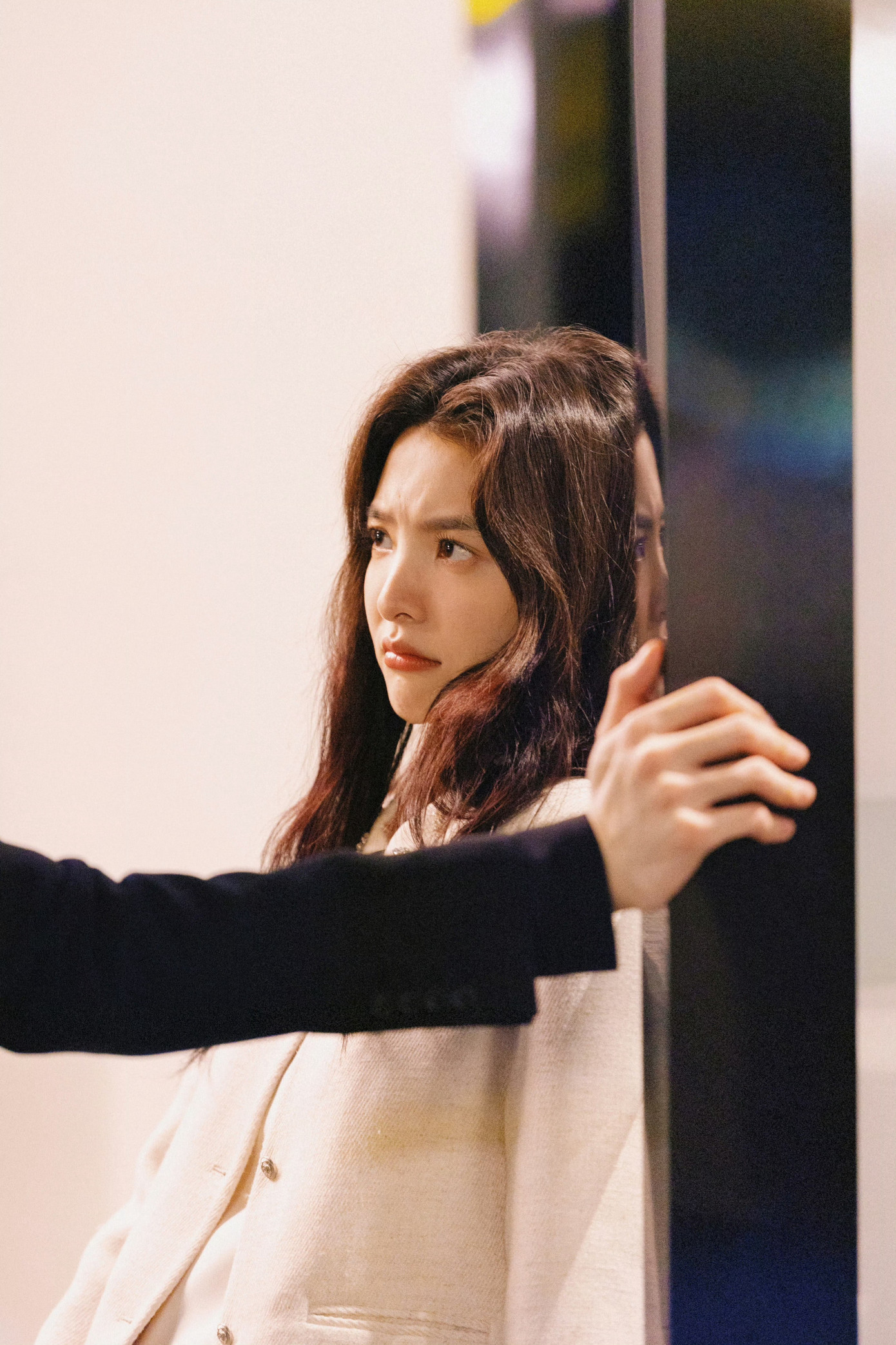 Một vài hình ảnh, meme khác của Ôn Sương Giáng. Một vài hình ảnh, meme khác của Ôn Sương Giáng.