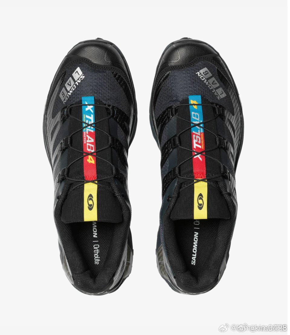 Mẫu giày Kim Ji Won đã đi. Mẫu giày Kim Ji Won đã đi.