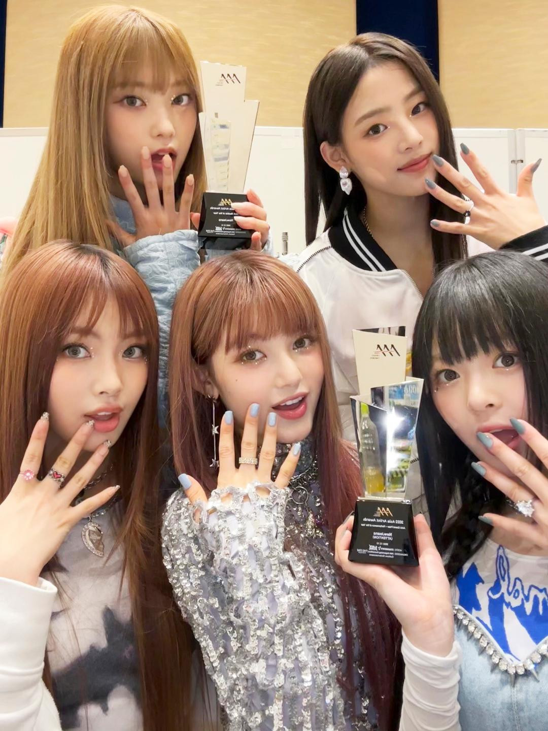 Người hâm mộ hy vọng trong các lễ trao giải sắp tới, nếu NewJeans có cơ hội nhận giải, Hanni có thể tự tin nói tiếng Việt trên sân khấu.