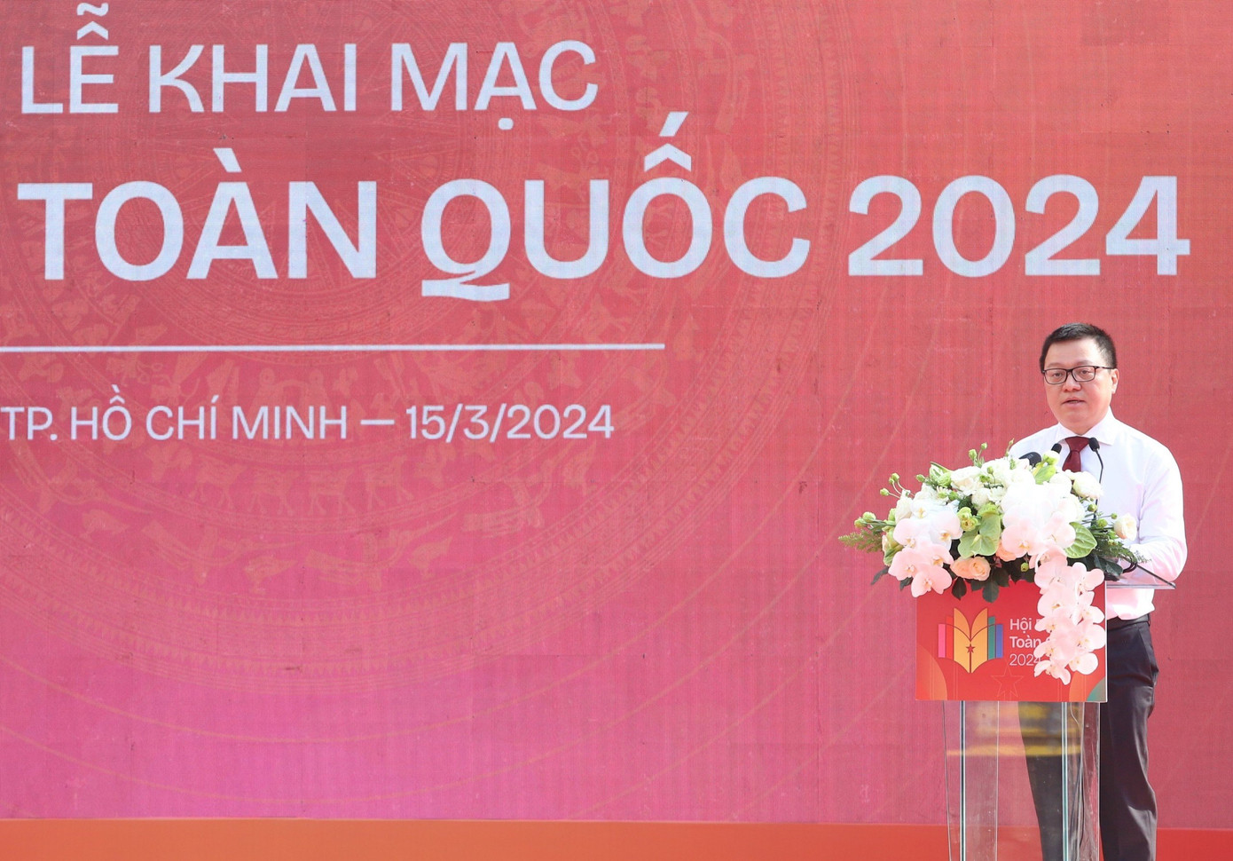 Chủ tịch Hội Nhà báo Việt Nam Lê Quốc Minh phát biểu khai mạc Hội báo toàn quốc. Chủ tịch Hội Nhà báo Việt Nam Lê Quốc Minh phát biểu khai mạc Hội báo toàn quốc.