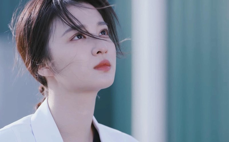 ...hay cô bác sĩ nhiều kinh nghiệm và chất chứa tâm sự thì vẫn nổi bật.