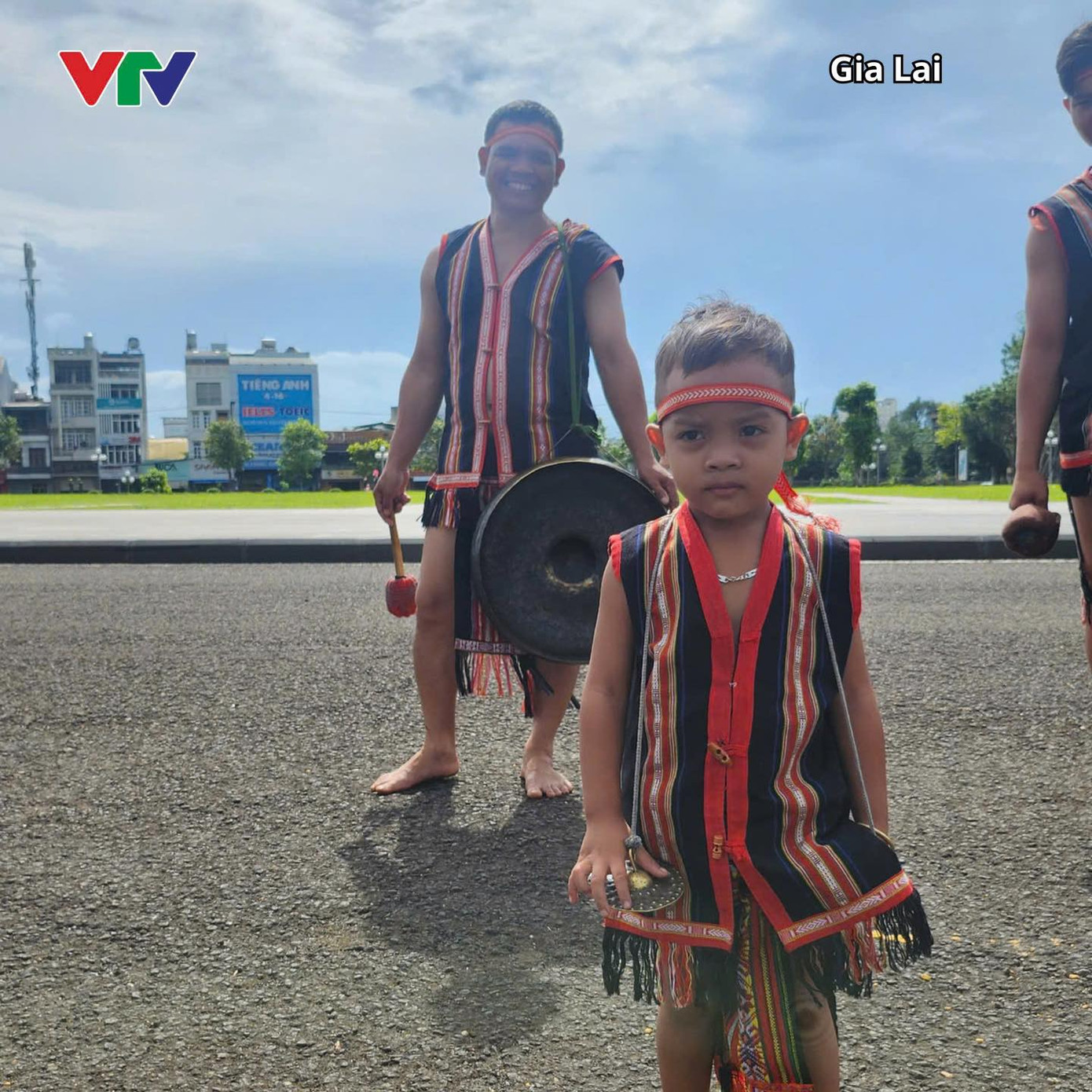 Điểm cầu Gia Lai dự kiến sẽ có những tiết mục cổ vũ hoành tráng dành cho Nguyễn Quốc Nhật Minh. - Ảnh: Đường lên đỉnh Olympia Điểm cầu Gia Lai dự kiến sẽ có những tiết mục cổ vũ hoành tráng dành cho Nguyễn Quốc Nhật Minh. - Ảnh: Đường lên đỉnh Olympia