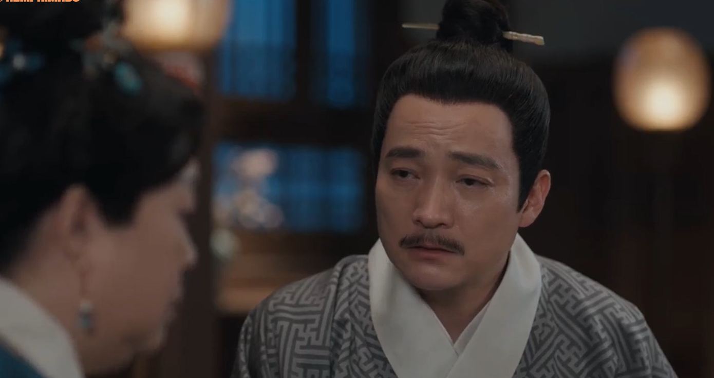 Đoạn đầu của tập 25 là hồi ức, giúp khán giả hiểu ra vì sao Trang Sĩ Dương lại nắm quyền gia chủ và lý do Ngụy thị (tổ mẫu) lại hèn nhát, không có tiếng nói để bảo vệ con cháu ở nhà. Đoạn đầu của tập 25 là hồi ức, giúp khán giả hiểu ra vì sao Trang Sĩ Dương lại nắm quyền gia chủ và lý do Ngụy thị (tổ mẫu) lại hèn nhát, không có tiếng nói để bảo vệ con cháu ở nhà.