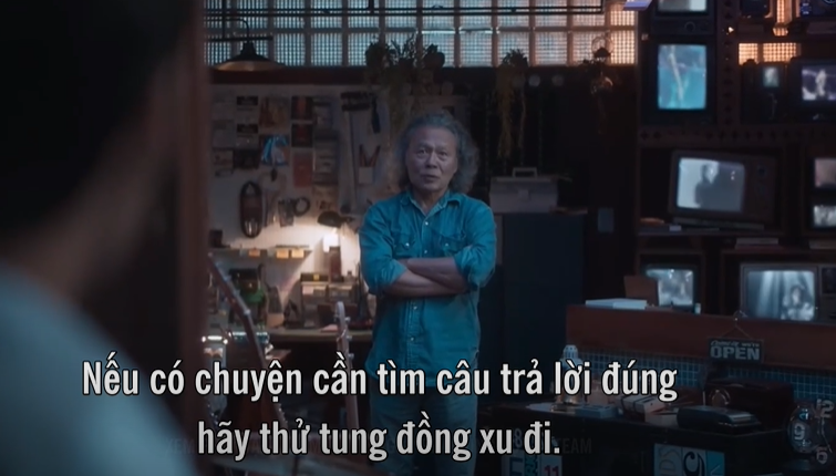 Chủ tiệm nhạc cụ La Vida Music, người giúp bộ đôi trở về quá khứ chính là ông ngoại của Eun Yu, người đã gieo hạt mầm âm nhạc của Eun Gyeol. Dựa vào bức ảnh khi đọc báo về ban nhạc Đêm Trắng, Eun Yu đã sớm phát hiện ra điều này.