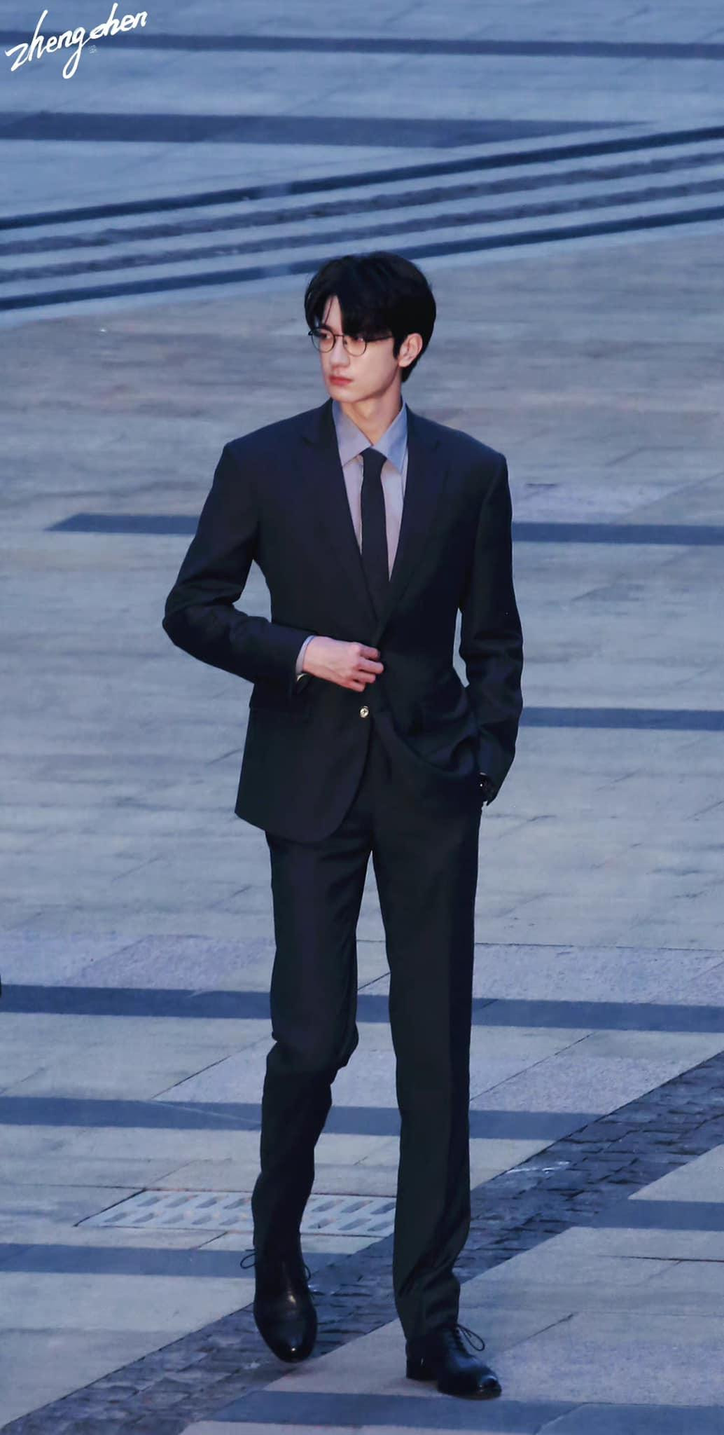 Lâm Nhất trên phim trường Ly Tâm Lực.