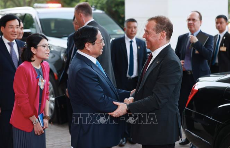 Thủ tướng Phạm Minh Chính tiếp Chủ tịch Đảng Nước Nga Thống nhất Dmitry Medvedev ngày 22/5. (Ảnh: TTXVN) Thủ tướng Phạm Minh Chính tiếp Chủ tịch Đảng Nước Nga Thống nhất Dmitry Medvedev ngày 22/5. (Ảnh: TTXVN)