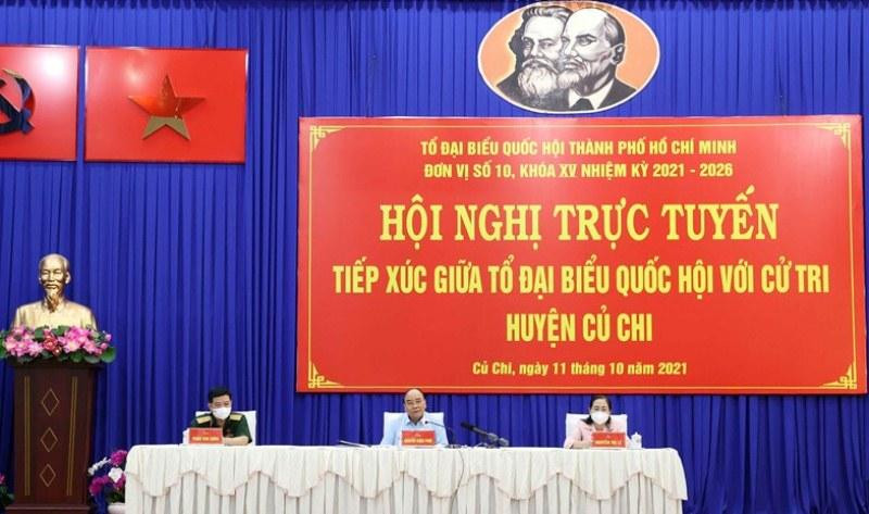 Chủ tịch nước Nguyễn Xuân Phúc cùng Tổ Đại biểu Quốc hội đơn vị số 10 tiếp xúc với cử tri huyện Củ Chi