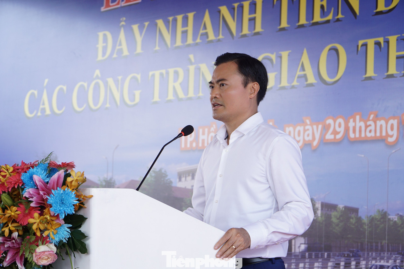 Phó Chủ tịch UBND TPHCM Bùi Xuân Cường phát biểu tại buổi lễ.