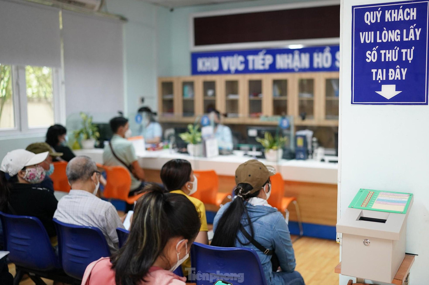 Việt Nam được đánh giá là một trong số ít quốc gia cho phép NLĐ rút BHXH một lần khi còn tuổi làm việc.