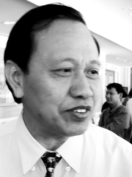 Ông Lương Văn Tự-Chủ tịch Hiệp hội cà phê - Ca cao Việt Nam. Ông Lương Văn Tự-Chủ tịch Hiệp hội cà phê-Ca cao Việt Nam