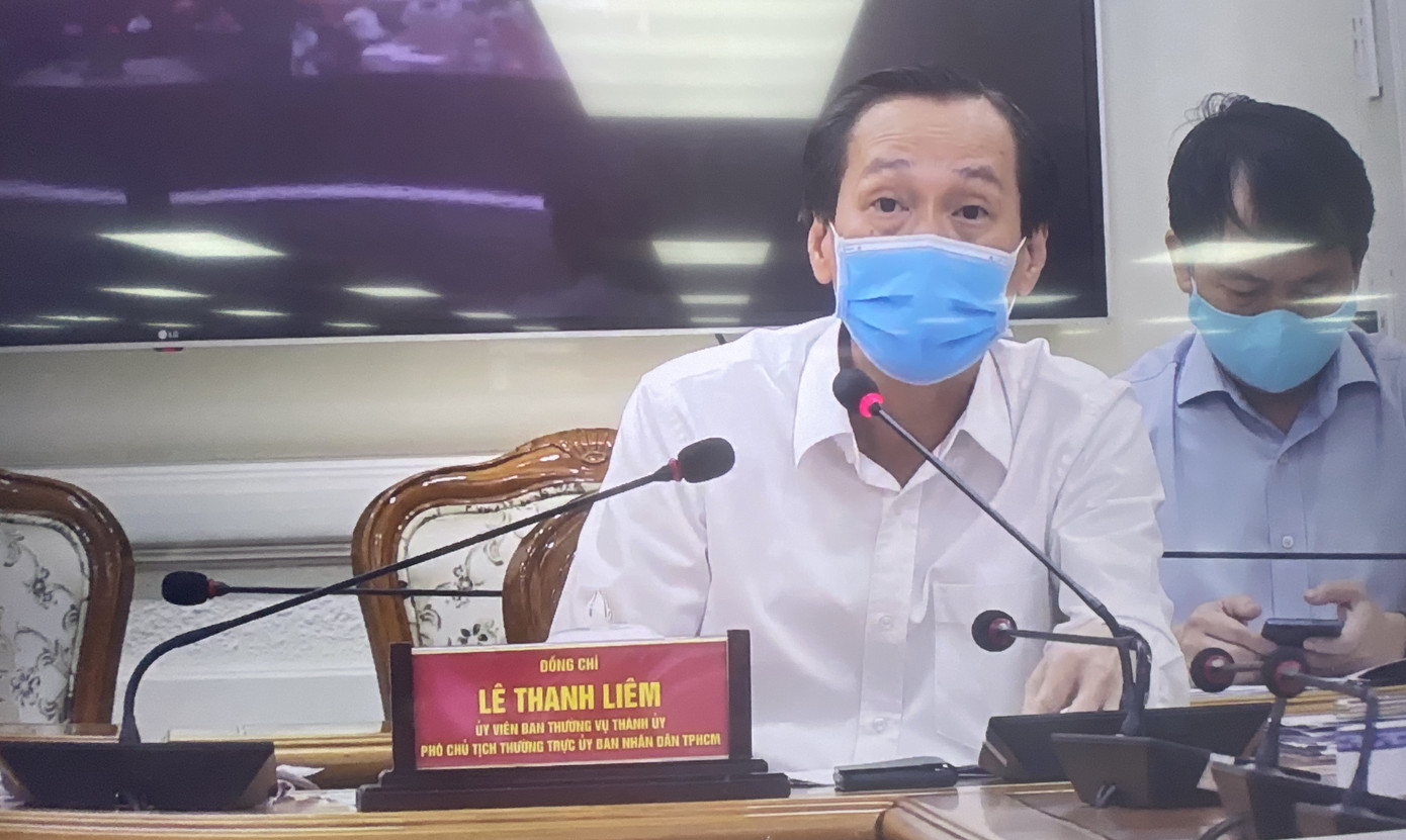 Lãnh đạo TPHCM lên tiếng vụ cán bộ trường ĐH Ngân hàng tụ tập ăn uống ảnh 1