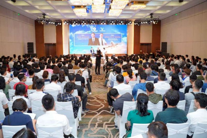 Giới trẻ Việt khắp thế giới đổ về Việt Nam học phi công ảnh 1