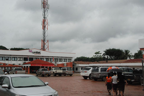 Unitel tại Lào. Ảnh: Xuân Ba