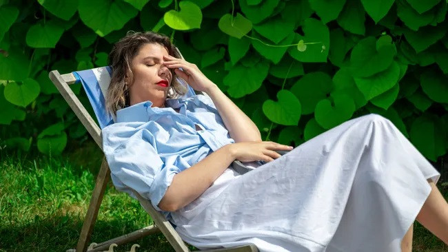 Cả những thay đổi về môi trường và lối sống đều có thể gây ra chứng đau đầu. (Nguồn ảnh: karetoria) Cả những thay đổi về môi trường và lối sống đều có thể gây ra chứng đau đầu. (Nguồn ảnh: karetoria)