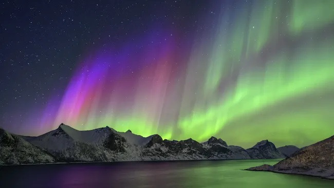 Theo các nhà khoa học, ngày xuân phân tháng 9 có thể có nghĩa là cực quang phương Bắc mạnh hơn và dữ dội hơn. (Ảnh: Westend61)