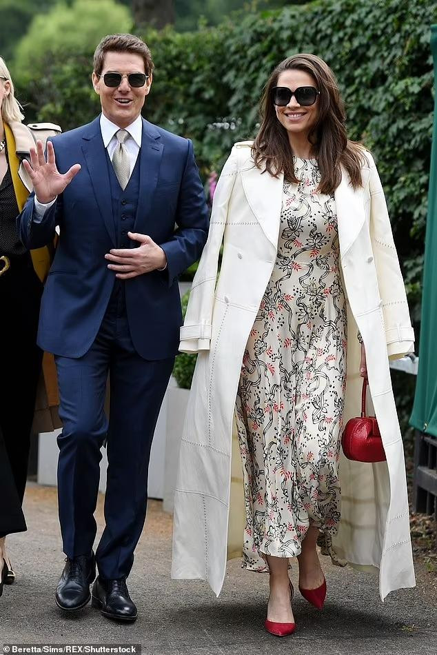 Tom Cruise được cho là đã chia tay với bạn gái Hayley Atwell sau khi tái hợp vào đầu năm nay.