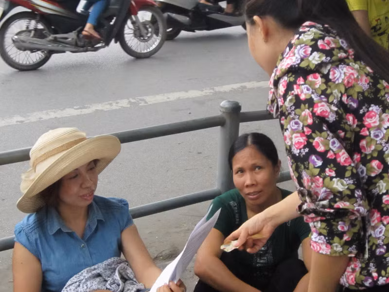 Đề thi cũng được bán tràn lan với giá 3.000 đồng