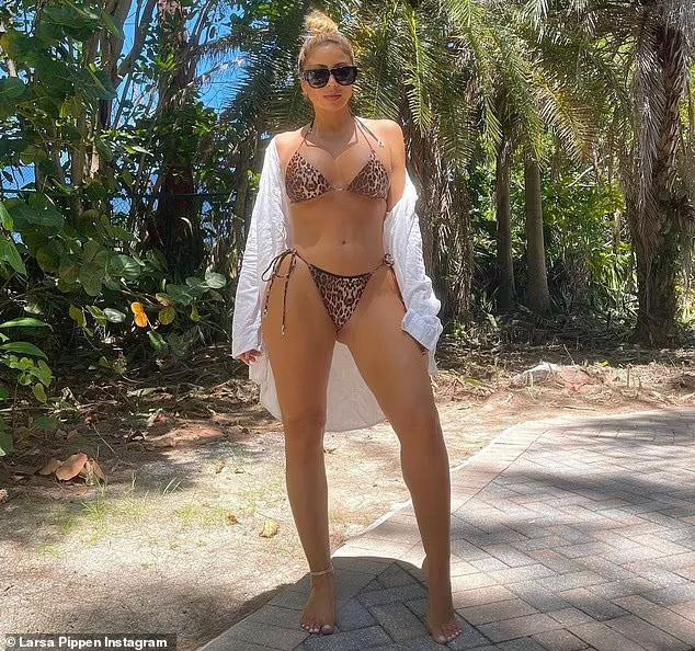 Larsa Pippen thường xuyên "đốt mắt" fan với những hình ảnh bikini siêu gợi cảm.