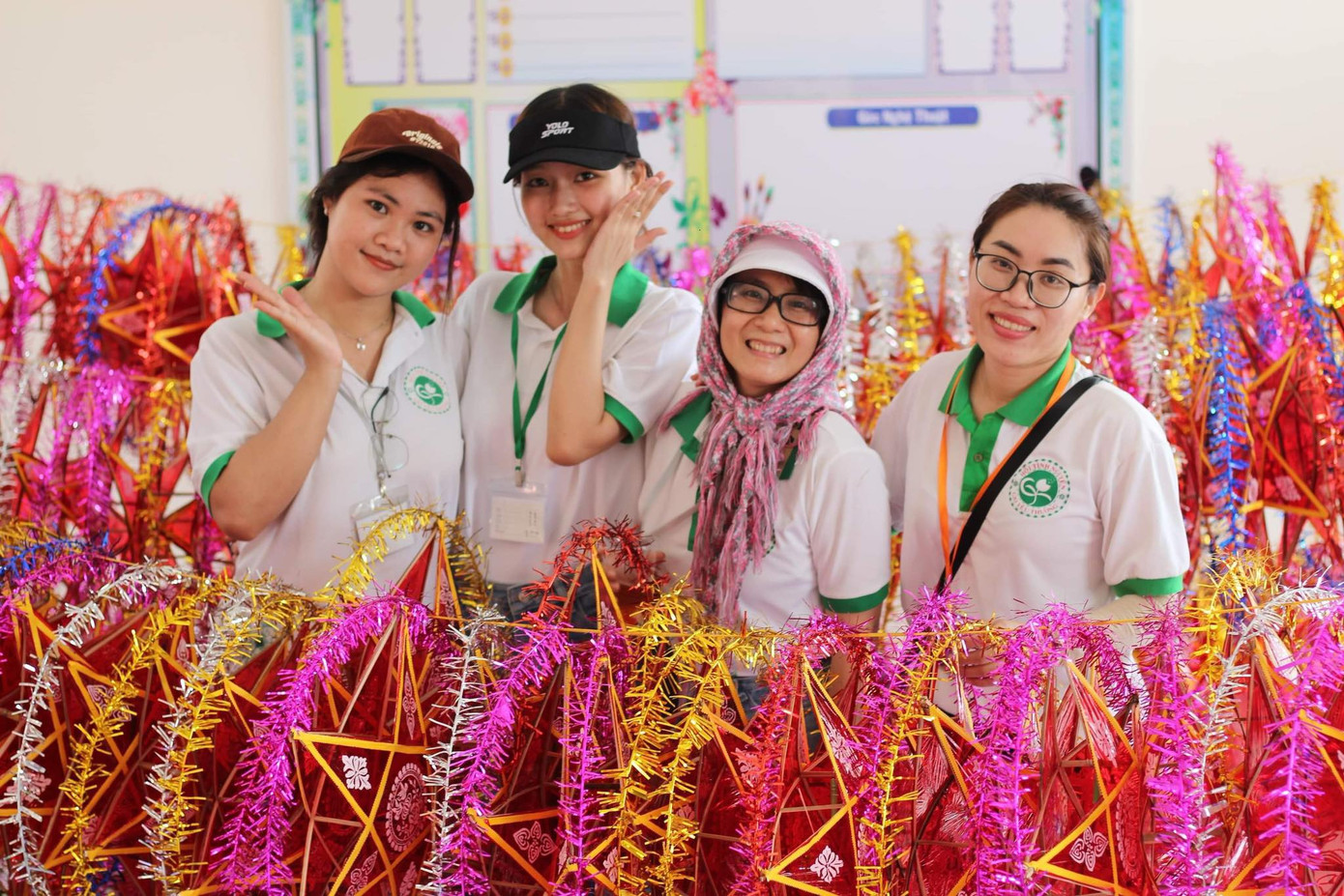 “Tôi hiểu rõ cảm giác tự ti có thể khiến chúng ta bị lùi về phía sau, nên tôi muốn đối mặt với nỗi sợ của mình. Cuộc thi Hoa hậu Việt Nam không chỉ là một sân chơi sắc đẹp mà là hành trình để tôi trưởng thành hơn, học hỏi và cống hiến cho cộng đồng”, Ngọc Như nói.