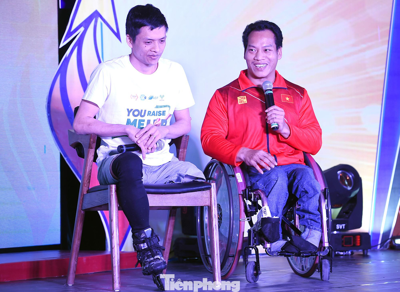 Vận động viên Lê Văn Công chia sẻ trong chương trình.