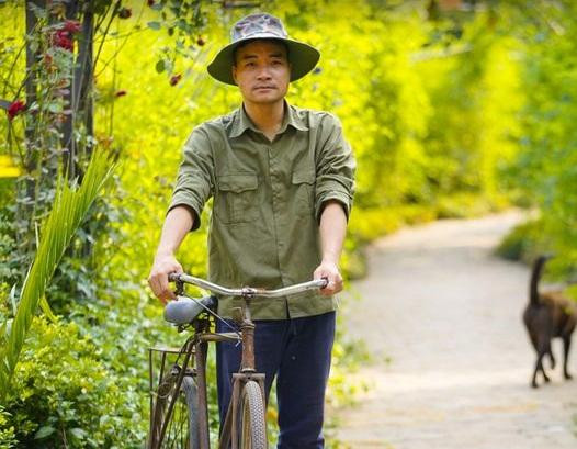 "Anh nông dân" được yêu thích với những clip nấu ăn đồng quê mộc mạc giản dị "Anh nông dân" được yêu thích với những clip nấu ăn đồng quê mộc mạc giản dị