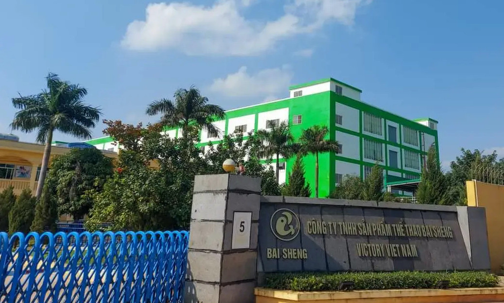 Tại nạn xảy ra tại Công ty TNHH Sản phẩm thể thao BaiSheng. Tại nạn xảy ra tại Công ty TNHH Sản phẩm thể thao BaiSheng.