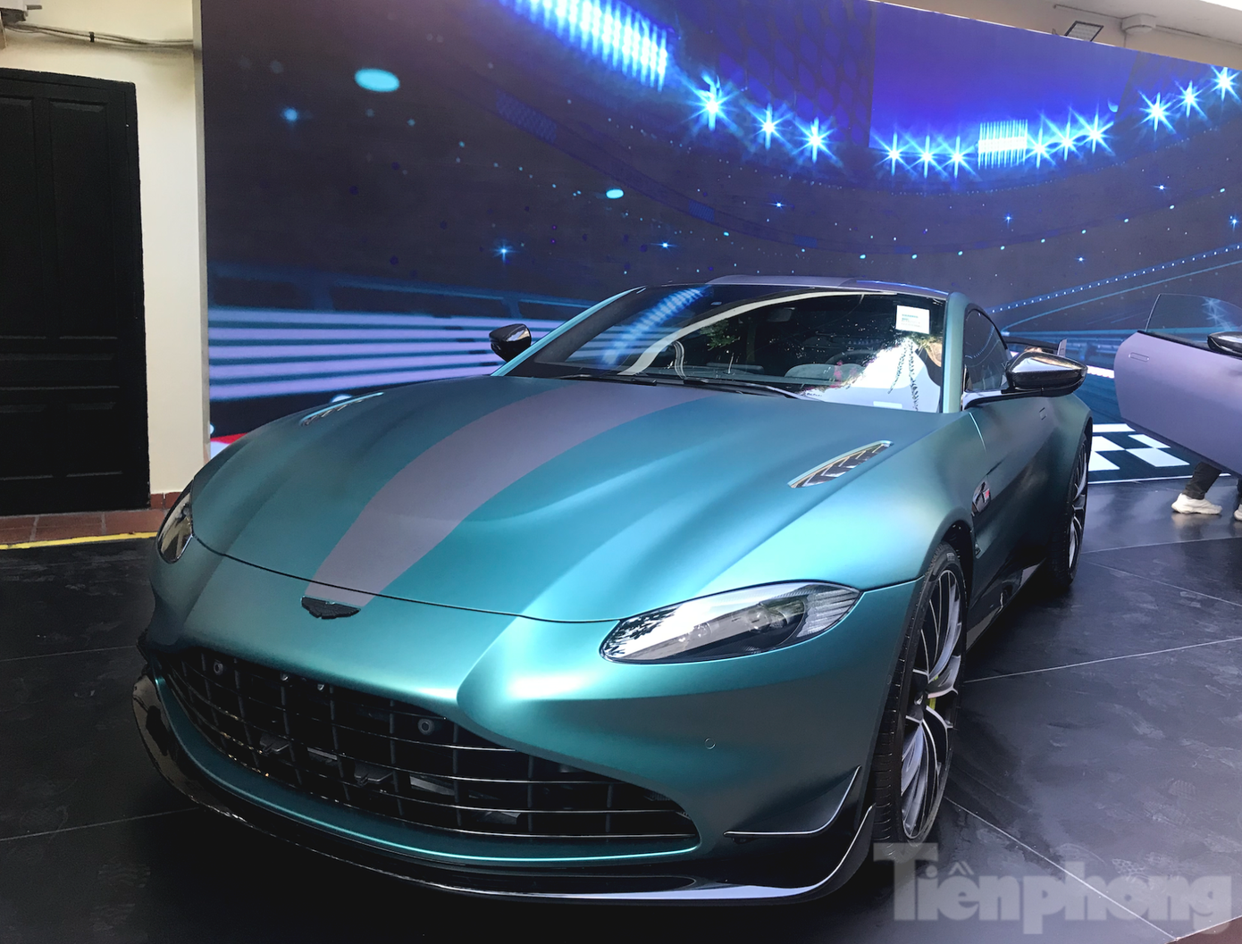 Vantage F1 Edition hiện thuộc quyền sở hữu của đại gia Đặng Lê Nguyên Vũ.