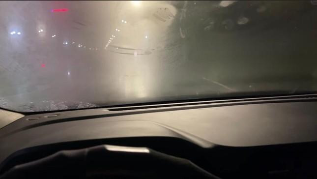 Người điều khiển không thể khắc phục tình trạng mờ kính trên Almera bằng tính năng sưởi. Người điều khiển không thể khắc phục tình trạng mờ kính trên Almera bằng tính năng sưởi.