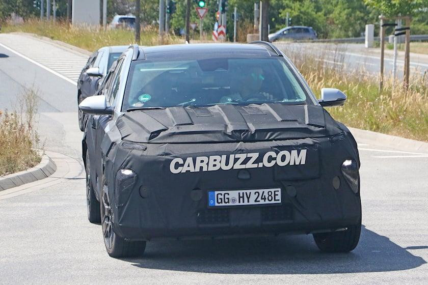 Hyundai Kona EV 2024 đang được thử nghiệm gắt gao tại Đức.