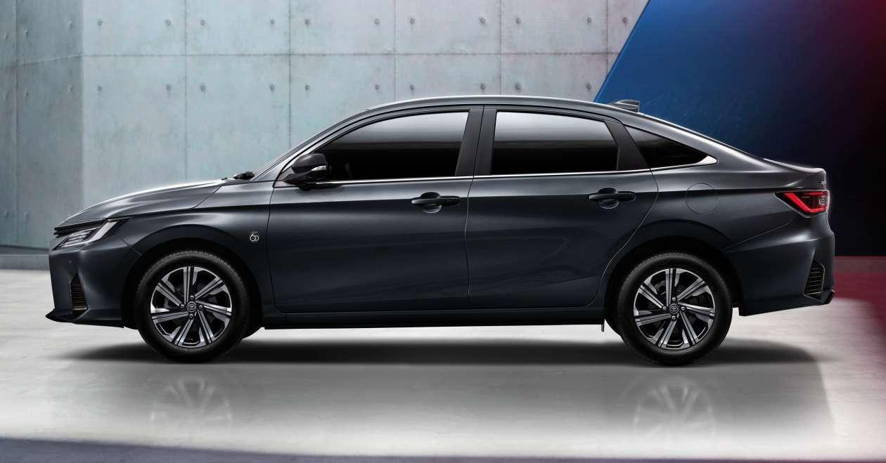 Mẫu sedan hạng B của nhà sản xuất Nhật Bản đáp ứng tiêu chuẩn giới hạn khí thải Euro 5.