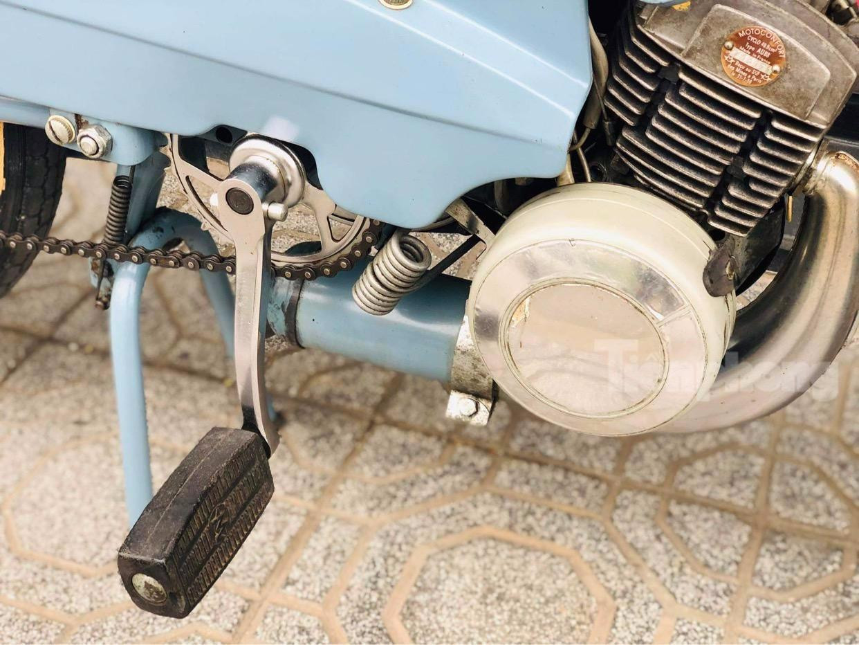 Bàn đạp là bộ phận khởi động các sản phẩm thuộc dòng Mobylette.