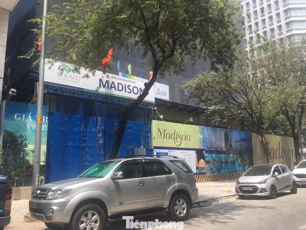 Khu vực trung tâm TPHCM đang thiếu bãi đỗ xe.