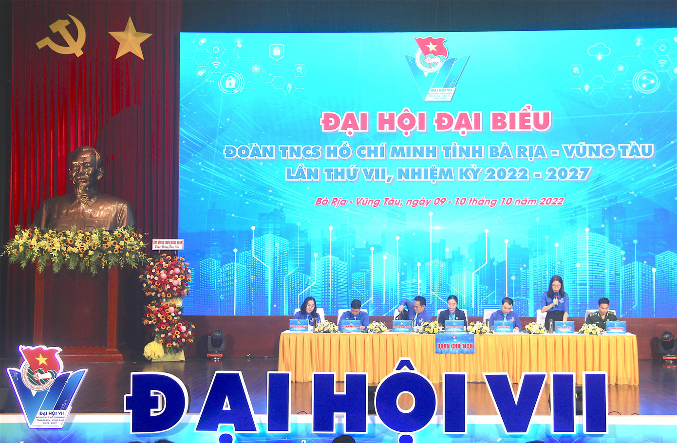 Đoàn Chủ tịch điều hành Đại hội. Đoàn Chủ tịch điều hành Đại hội.