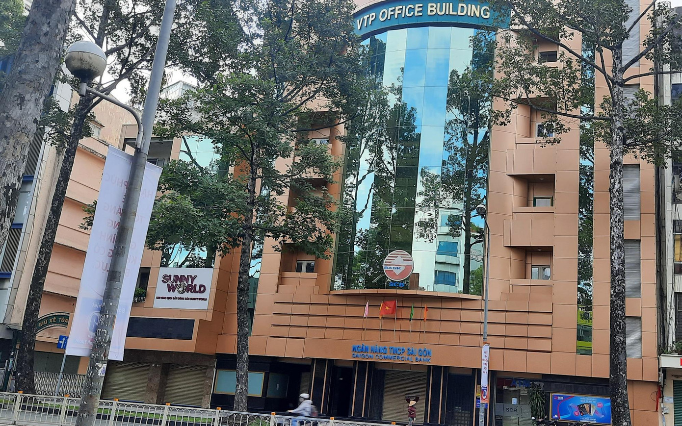 Cả 4 doanh nghiệp tham gia đấu giá đất Thủ Thiêm đều ít nhiều có liên quan đến Tập đoàn Vạn Thịnh Phát. Cả 4 doanh nghiệp tham gia đấu giá đất Thủ Thiêm đều ít nhiều có liên quan đến Tập đoàn Vạn Thịnh Phát.