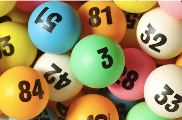 Khác biệt về thời gian mở thưởng. Khác biệt về thời gian mở thưởng.